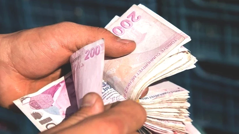 Mevduat Faizlerinde Yeni Dönem Başlıyor: Yatırımcılar Faiz Düşmeden Harekete Geçti - Resim: 5